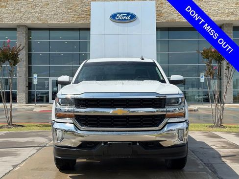 Used 2018 Chevrolet Silverado 1500 LT w/ All Star Edition AWD/4WD image 2