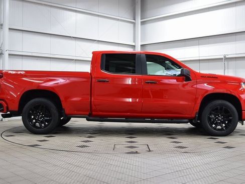 New 2026 Chevrolet Silverado 1500 Custom w/ Rally Edition image 9