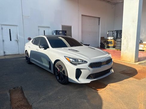 Used 2023 Kia Stinger GT2 AWD/4WD image 3