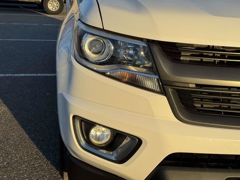 Used 2017 Chevrolet Colorado Z71 image 7