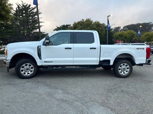 Used 2023 Ford F250 XLT AWD/4WD image 10