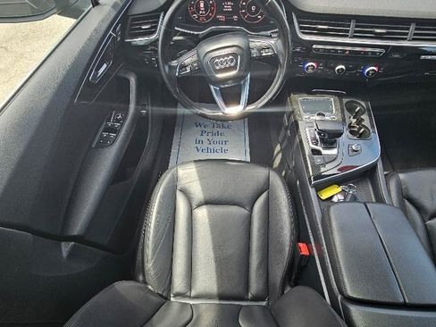 Used 2017 Audi Q7 3.0T Premium Plus w/ Premium Plus Package AWD/4WD image 17