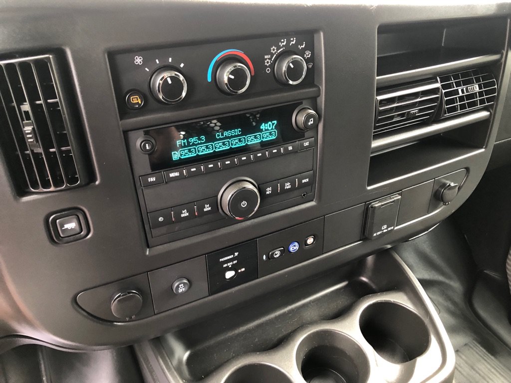 Used 2025 GMC Savana 2500 w/ Driver Convenience Package RWD image 27