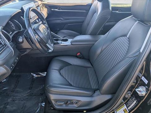 Used 2023 Toyota Camry SE image 14