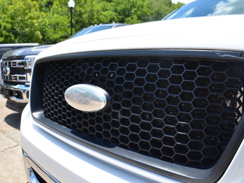 Used 2006 Ford F150 XLT AWD/4WD image 8