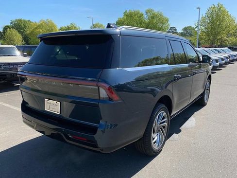 New 2026 Lincoln Navigator L Reserve AWD/4WD image 30