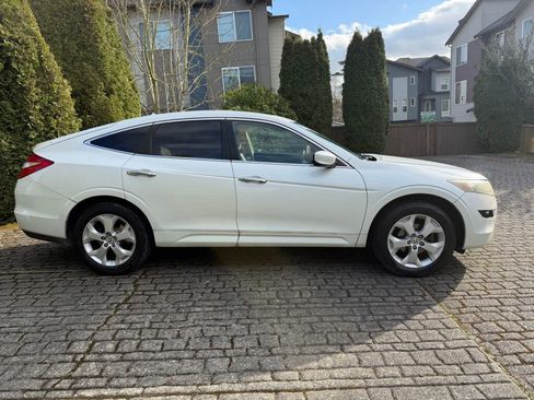 Used 2011 Honda Crosstour EX-L image 4