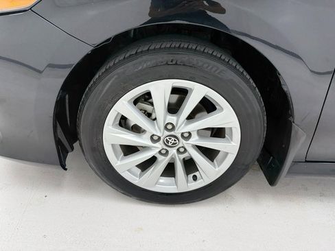 Used 2024 Toyota Camry LE image 7