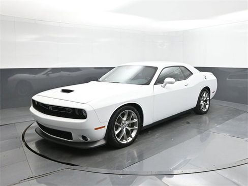 Used 2022 Dodge Challenger GT image 34
