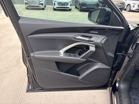 New 2025 Audi Q5 Premium Plus image 10