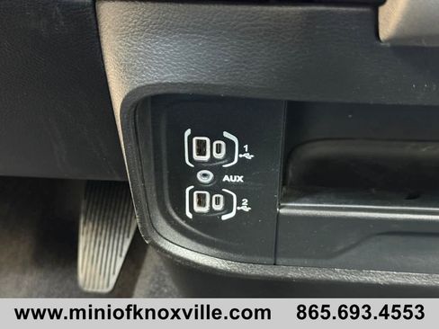 Used 2024 RAM 2500 Laramie w/ Safety Group AWD/4WD image 29