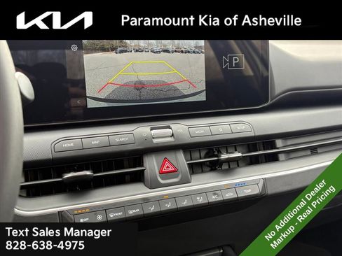 New 2026 Kia K4 LXS image 10