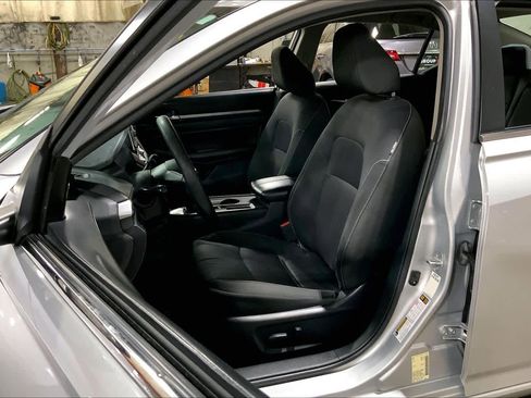 Used 2022 Nissan Altima 2.5 SV image 8