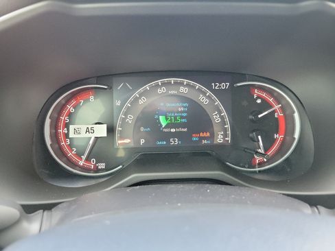 New 2024 Toyota RAV4 LE FWD image 18