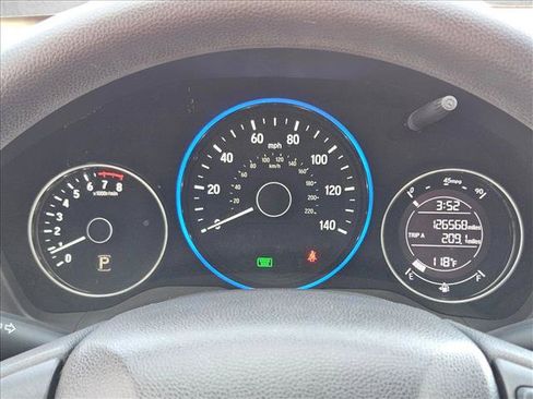Used 2016 Honda HR-V LX image 13