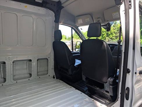 Used 2023 Ford Transit 250 Medium Roof AWD image 14