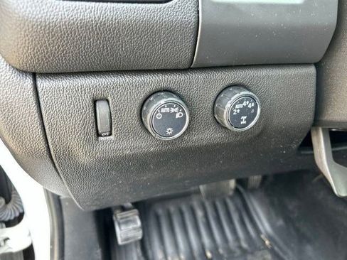 Used 2021 Chevrolet Colorado LT w/ Fleet Safety Package AWD/4WD image 19