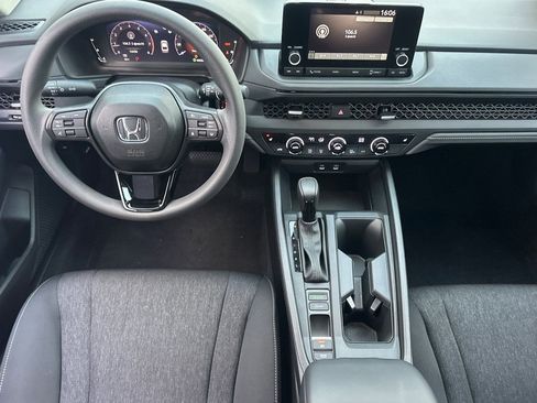 Certified 2025 Honda Accord SE image 23