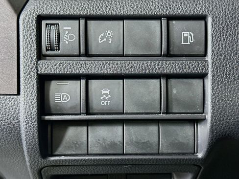 Used 2025 Toyota 4Runner SR5 image 17