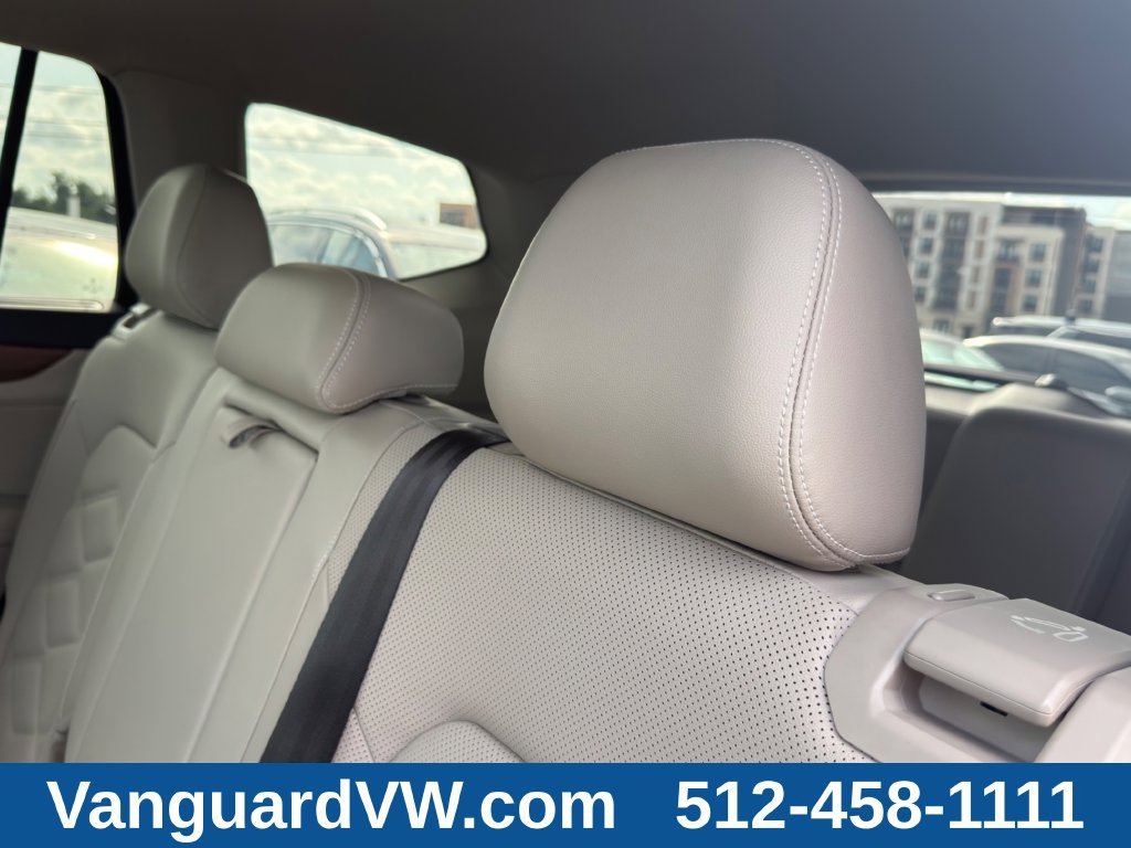 Used 2024 Volkswagen Atlas SE FWD image 30