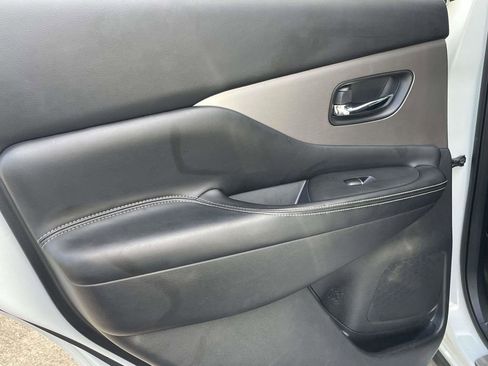 Used 2023 Nissan Murano SL w/ SL Moonroof Package AWD/4WD image 12