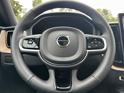 Used 2026 Volvo XC60 T8 Core w/ Protection Package Premier AWD/4WD image 24