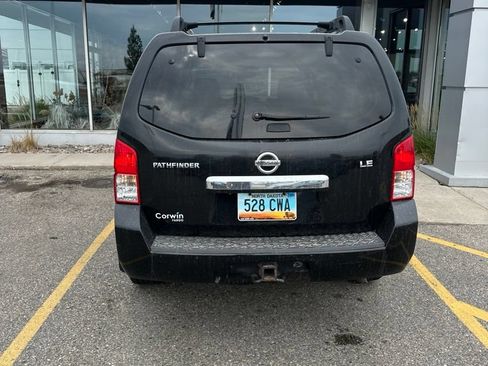 Used 2008 Nissan Pathfinder LE AWD/4WD image 6