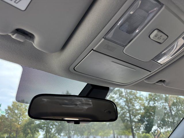 Used 2024 Kia Soul LX w/ Option Group 015 FWD image 31