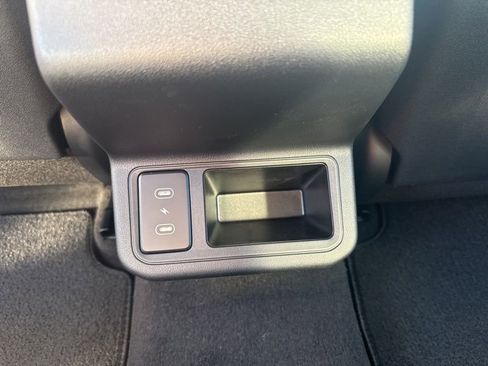 New 2025 Kia K4 FWD image 17