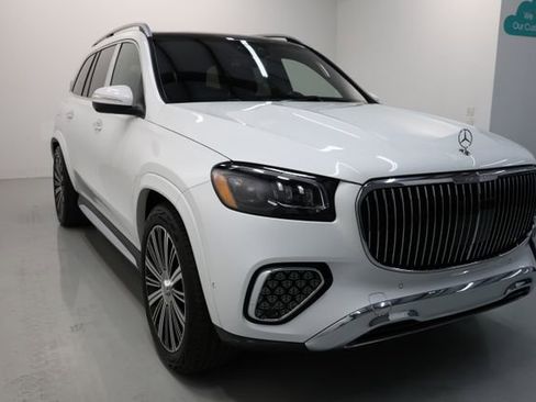 Used 2026 Mercedes-Benz Maybach GLS 600 4MATIC image 67