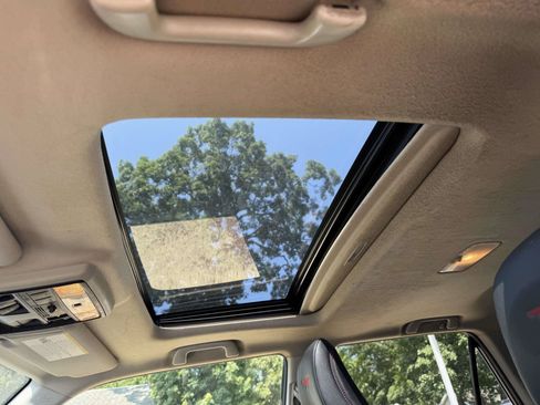 Used 2019 Toyota 4Runner TRD Off-Road Premium AWD/4WD image 18