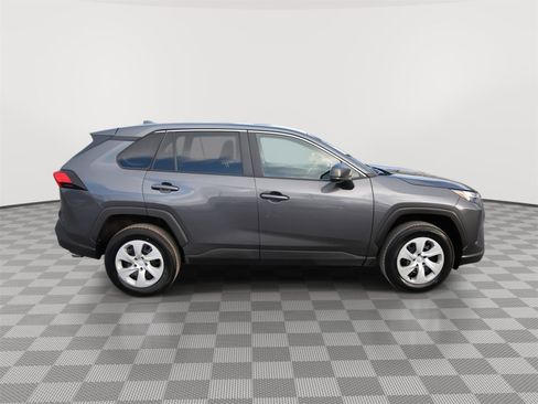 Used 2024 Toyota RAV4 LE image 2