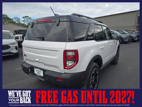 New 2025 Ford Bronco Sport Outer Banks w/ Outer Banks Tech Package+ AWD/4WD image 4