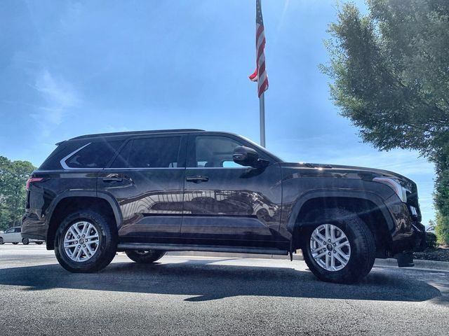 Used 2024 Toyota Sequoia SR5 RWD image 9