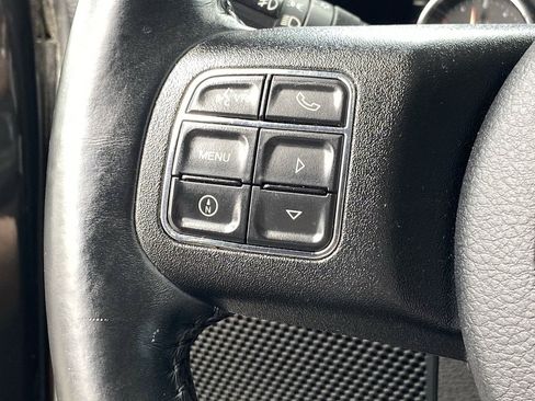 Used 2017 Jeep Wrangler Sport AWD/4WD image 25