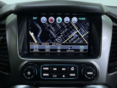 Used 2016 Chevrolet Suburban LTZ image 23