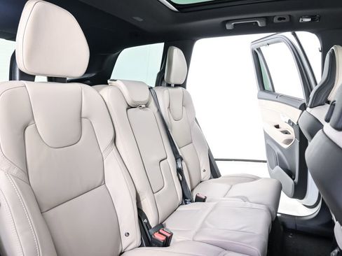 New 2026 Volvo XC90 T8 Ultra w/ Protection Package Premier AWD/4WD image 23