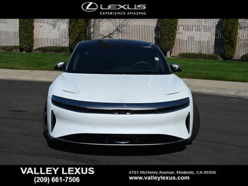 Used 2022 Lucid Air Dream Edition image 2