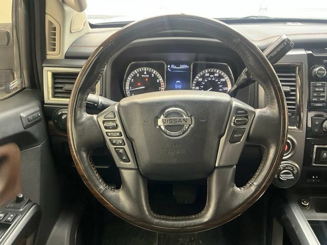 Used 2016 Nissan Titan Platinum Reserve AWD/4WD image 7