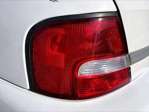 Used 2001 Nissan Altima GXE image 28