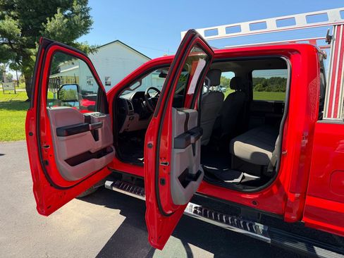Used 2017 Ford F250 XLT w/ XLT Value Package AWD/4WD image 43