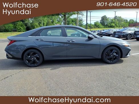New 2026 Hyundai Elantra SEL Sport Premium FWD image 6
