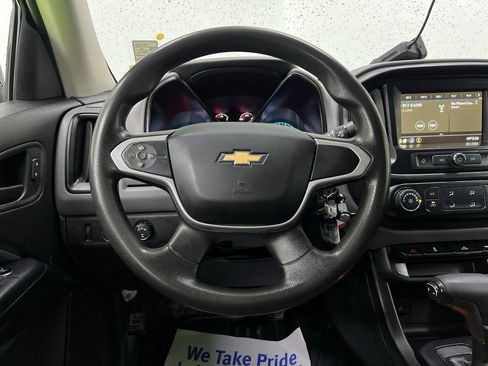 Used 2019 Chevrolet Colorado W/T w/ WT Convenience Package AWD/4WD image 19