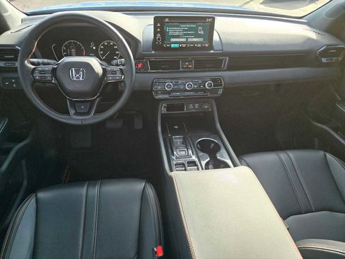 Used 2024 Honda Pilot TrailSport image 20