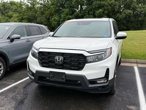 Used 2023 Honda Passport EX-L image 4