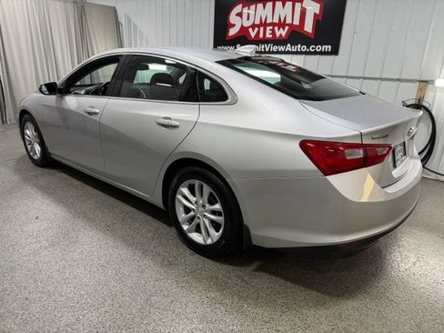 Used 2016 Chevrolet Malibu LT FWD image 6