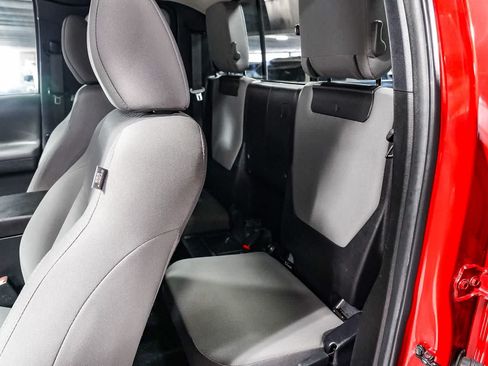 Certified 2022 Toyota Tacoma SR w/ SX Package RWD image 18