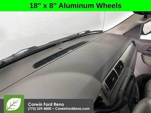 Used 2011 Chevrolet Avalanche LT w/ Suspension Package, Off-Road AWD/4WD image 9
