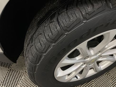 Certified 2019 Chevrolet Equinox LT AWD/4WD image 48