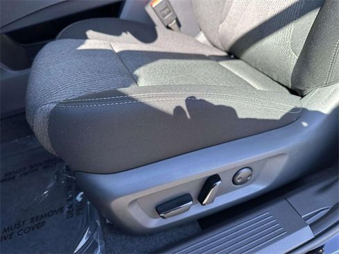 New 2026 Nissan Rogue SV w/ Cold Weather Package image 15